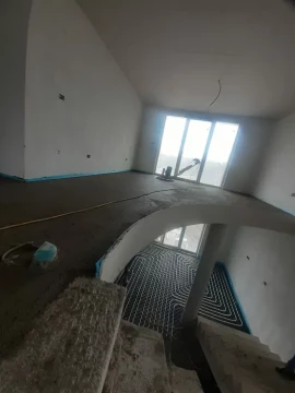 Executam Sapa mecanizata elicoperizata